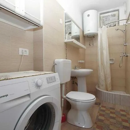 In With Terrace, Air Conditioning, W-lan, Washing Machine 633-6 * Pula