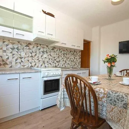 In With Terrace, Air Conditioning, W-lan, Washing Machine 633-6