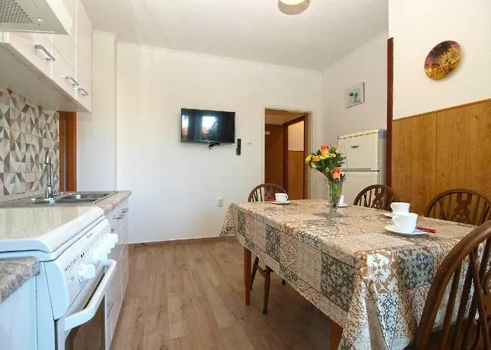 In With Terrace, Air Conditioning, W-lan, Washing Machine 633-6 Apartment *