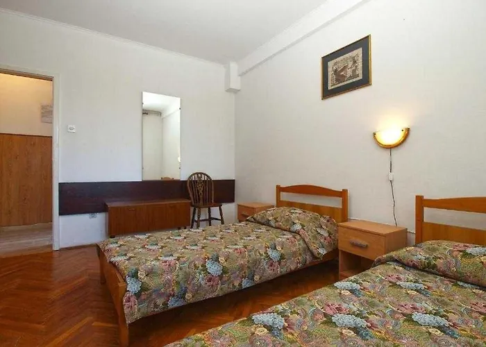 In With Terrace, Air Conditioning, W-lan, Washing Machine 633-6 * Pula