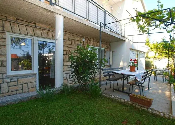公寓 In With Terrace, Air Conditioning, W-lan, Washing Machine 633-6 普拉