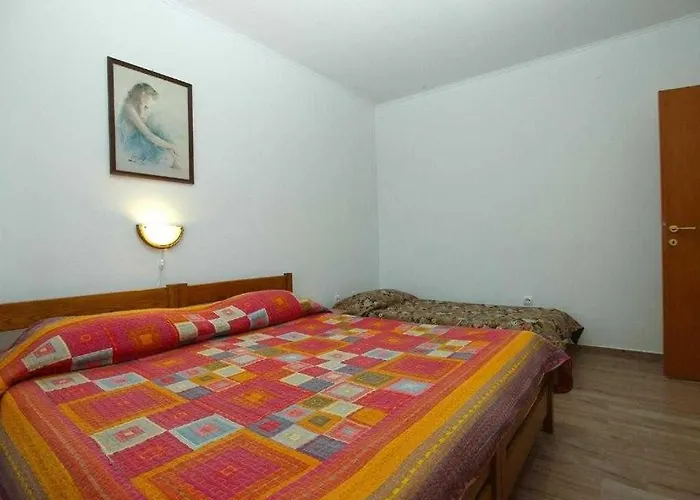 In With Terrace, Air Conditioning, W-lan, Washing Machine 633-6 Apartment *